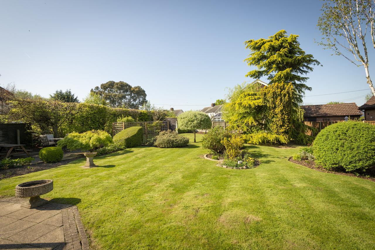 Harwood House B&B Great Dunmow Esterno foto